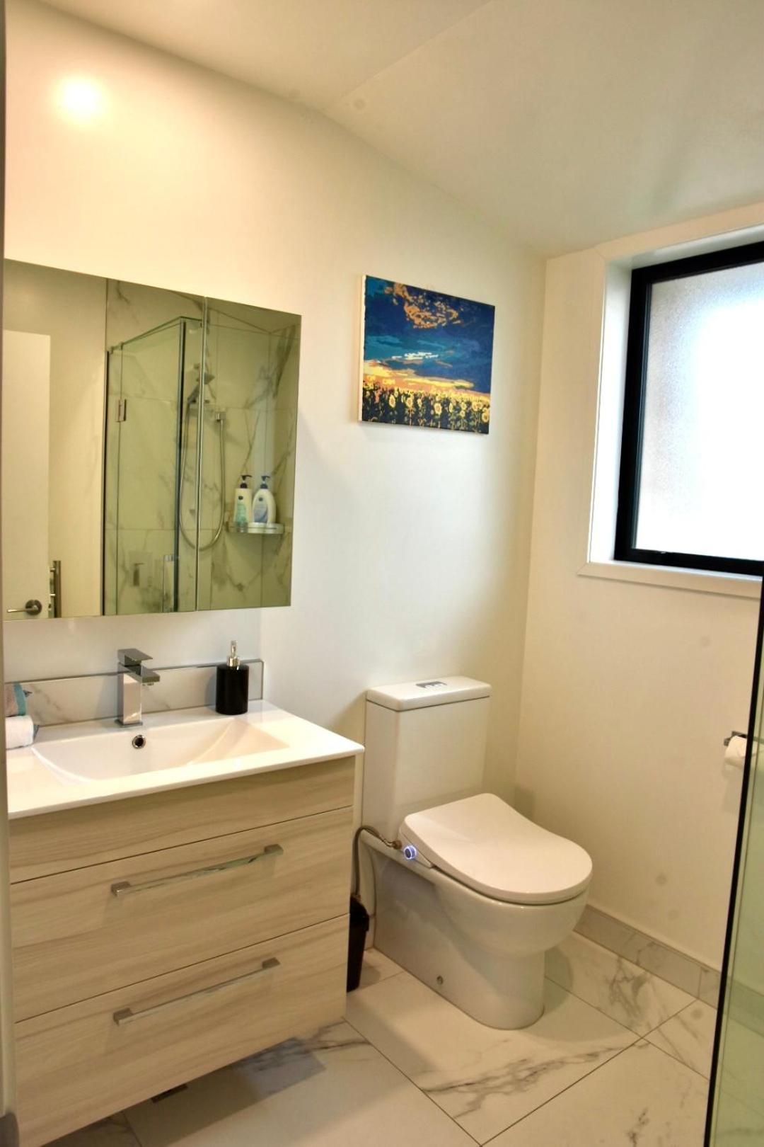 Close To Arena And One Kilometer From Railway Station Onsite Ev Car Park Christchurch Zewnętrze zdjęcie